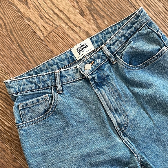 Zara - Picture 2 of 4